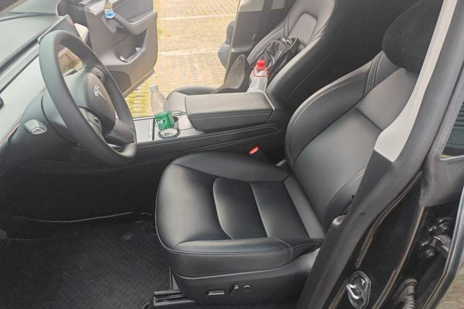 Used Tesla Model Y 2024 Rear-Wheel-Drive Version Left Front Seat
