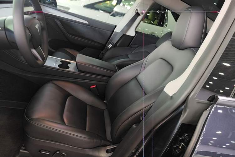 Used Tesla Model Y 2024 Rear-Wheel-Drive Version Left Front Seat