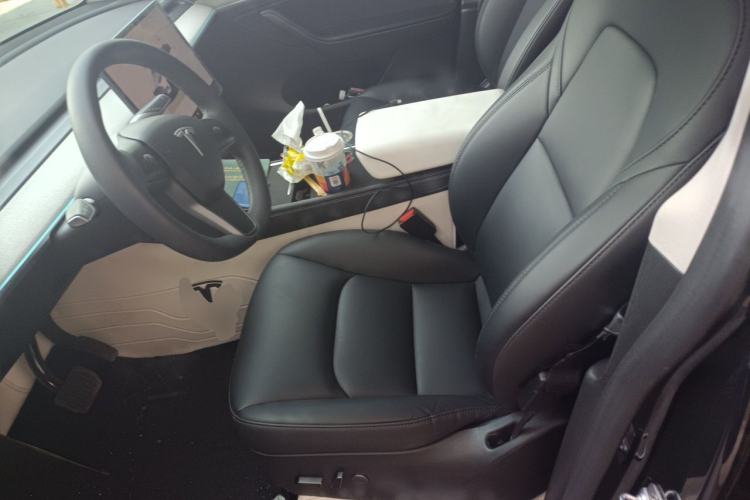 Used Tesla Model Y 2024 Rear-Wheel-Drive Version Left Front Seat