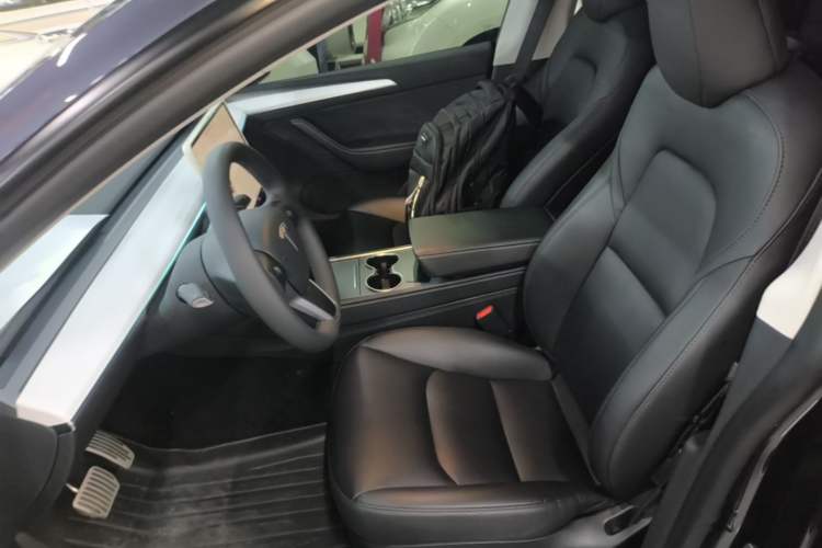 Used Tesla Model Y 2024 Rear-Wheel-Drive Version Left Front Seat