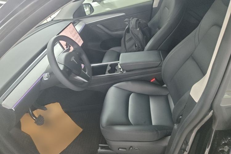 Used Tesla Model Y 2024 Rear-Wheel-Drive Version Left Front Seat