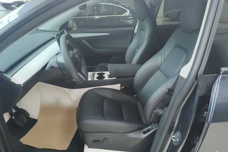 Used Tesla Model Y 2024 Rear-Wheel-Drive Version Left Front Seat