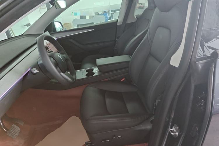 Used Tesla Model Y 2024 Rear-Wheel-Drive Version Left Front Seat