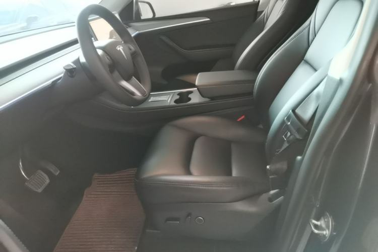 Used Tesla Model Y 2024 Rear-Wheel-Drive Version Left Front Seat
