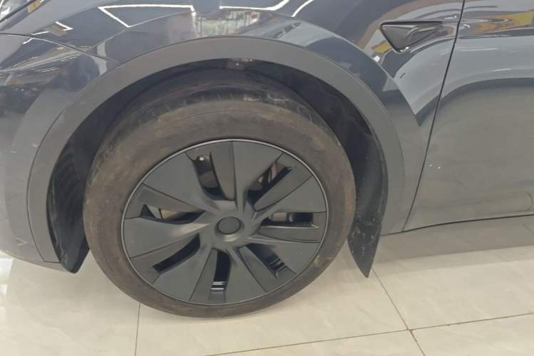 Used Tesla Model Y 2024 Rear-Wheel-Drive Version Left Front Wheel Hub