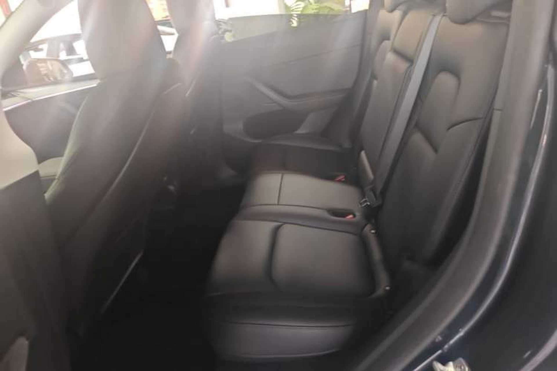 Used Tesla Model Y 2024 Rear-Wheel-Drive Version Left Rear Seat
