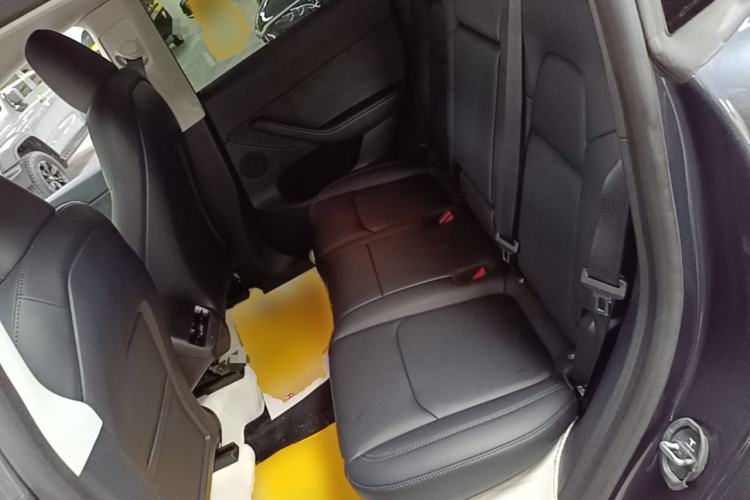 Used Tesla Model Y 2024 Rear-Wheel-Drive Version Left Rear Seat