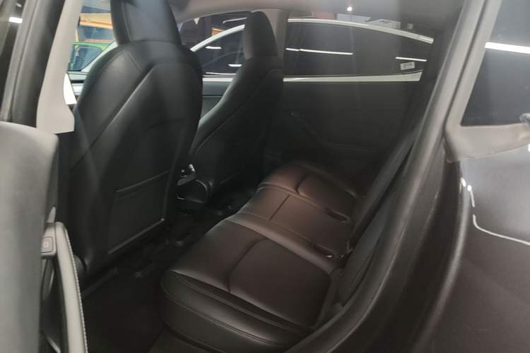 Used Tesla Model Y 2024 Rear-Wheel-Drive Version Left Rear Seat