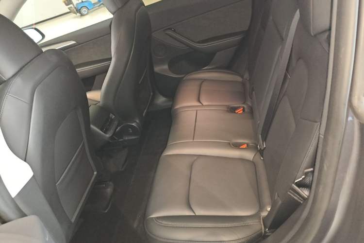 Used Tesla Model Y 2024 Rear-Wheel-Drive Version Left Rear Seat