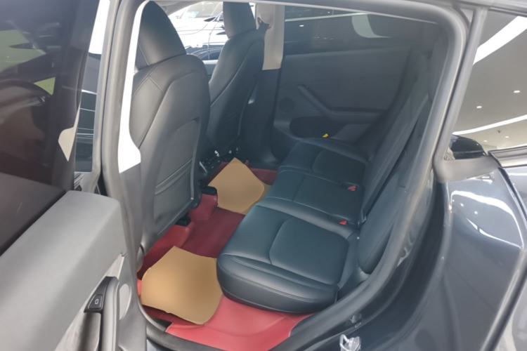 Used Tesla Model Y 2024 Rear-Wheel-Drive Version Left Rear Seat