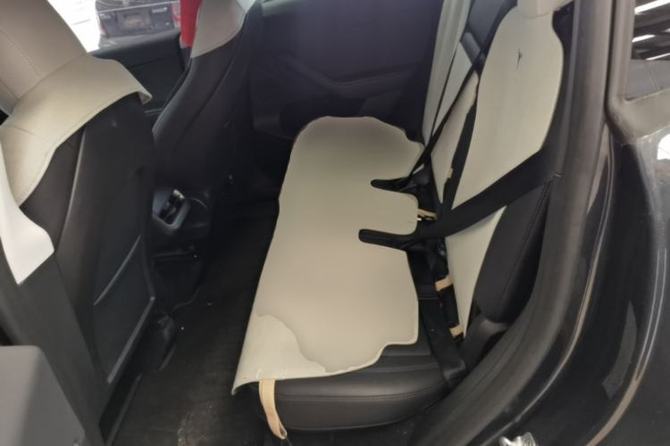 Used Tesla Model Y 2024 Rear-Wheel-Drive Version Left Rear Seat