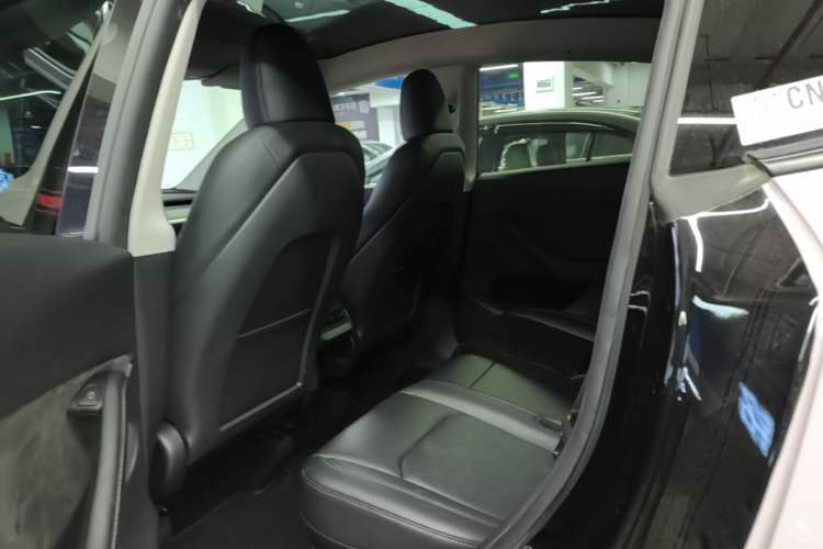 Used Tesla Model Y 2024 Rear-Wheel-Drive Version Left Rear Seat