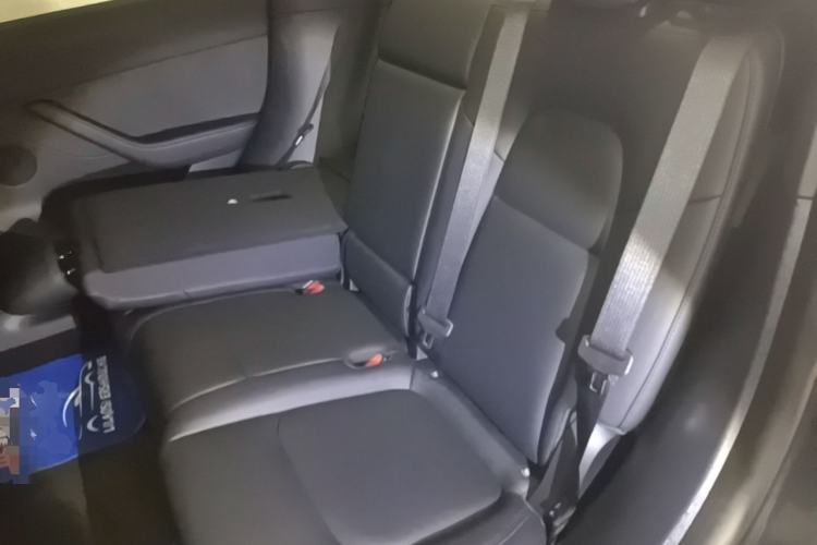 Used Tesla Model Y 2024 Rear-Wheel-Drive Version Left Rear Seat