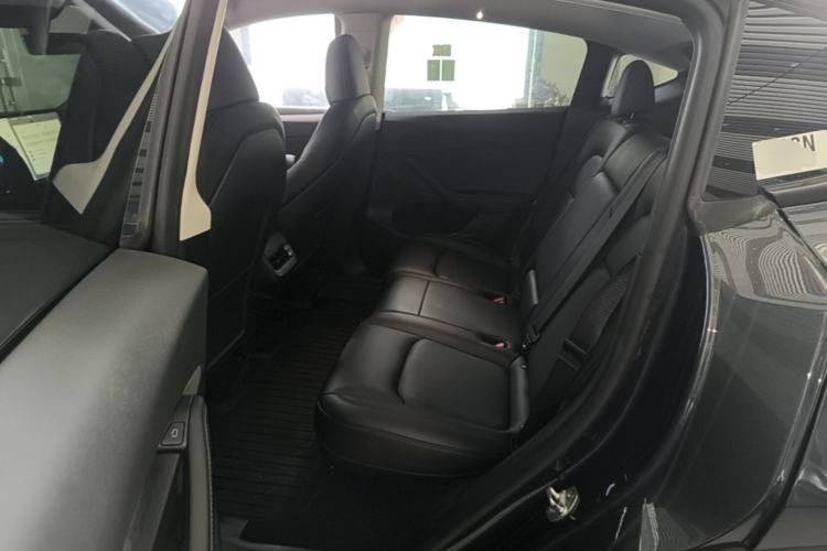 Used Tesla Model Y 2024 Rear-Wheel-Drive Version Left Rear Seat