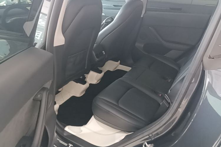 Used Tesla Model Y 2024 Rear-Wheel-Drive Version Left Rear Seat