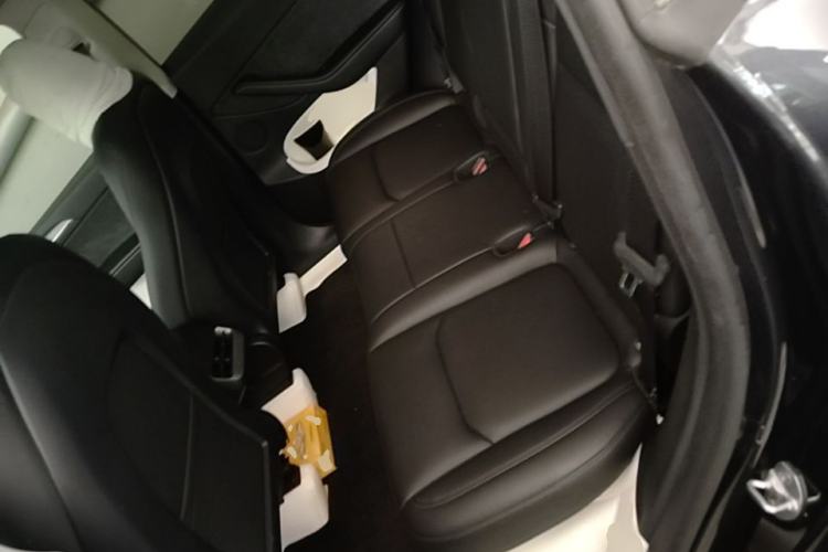 Used Tesla Model Y 2024 Rear-Wheel-Drive Version Left Rear Seat