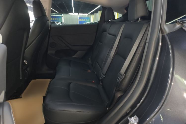 Used Tesla Model Y 2024 Rear-Wheel-Drive Version Left Rear Seat