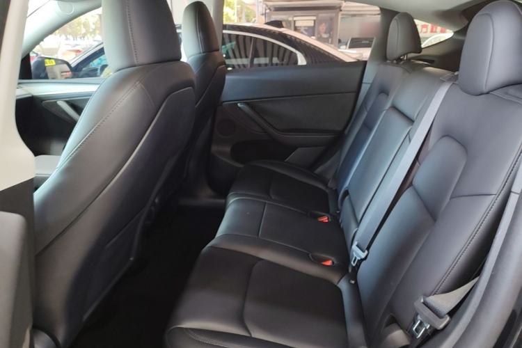 Used Tesla Model Y 2024 Rear-Wheel-Drive Version Left Rear Seat