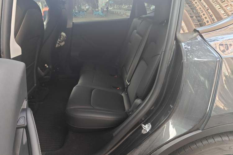 Used Tesla Model Y 2024 Rear-Wheel-Drive Version Left Rear Seat