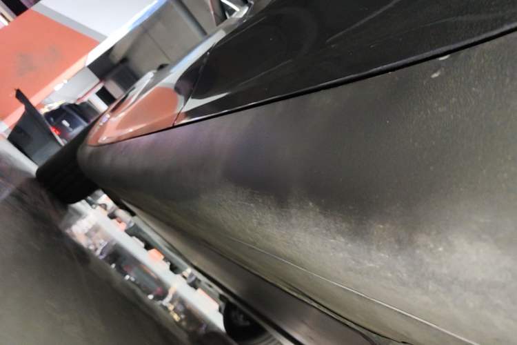 Used Tesla Model Y 2024 Rear-Wheel-Drive Version Left Side Sill