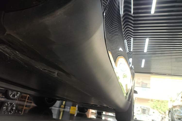 Used Tesla Model Y 2024 Rear-Wheel-Drive Version Left Side Sill