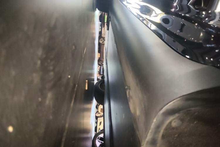 Used Tesla Model Y 2024 Rear-Wheel-Drive Version Left Side Sill