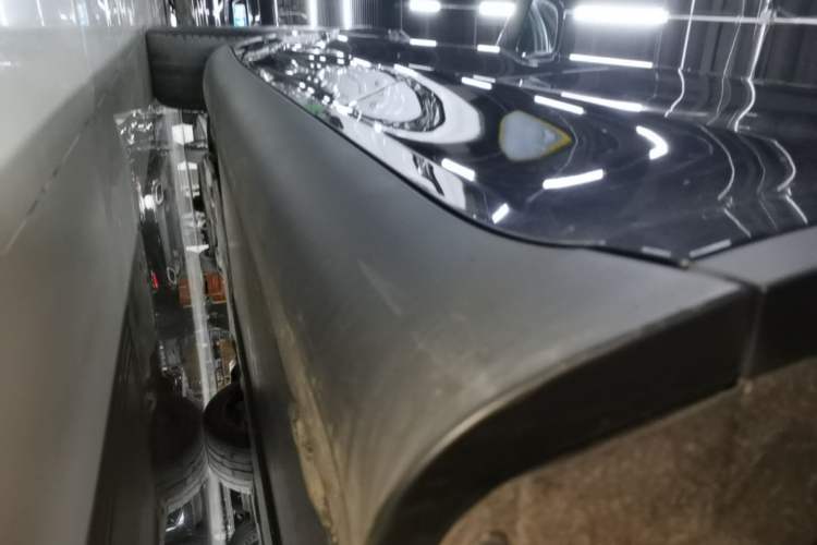 Used Tesla Model Y 2024 Rear-Wheel-Drive Version Left Side Sill