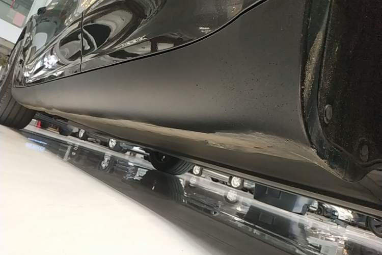 Used Tesla Model Y 2024 Rear-Wheel-Drive Version Left Side Sill