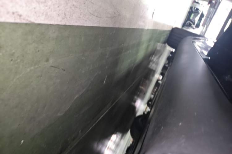Used Tesla Model Y 2024 Rear-Wheel-Drive Version Left Side Sill