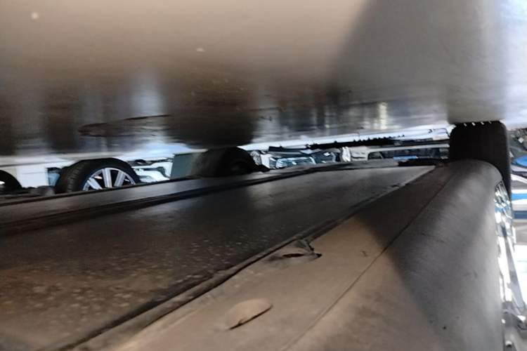 Used Tesla Model Y 2024 Rear-Wheel-Drive Version Left Side Sill