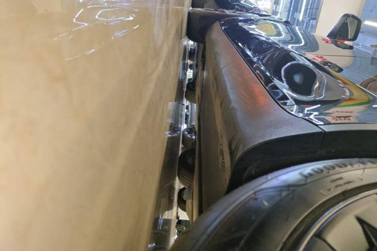 Used Tesla Model Y 2024 Rear-Wheel-Drive Version Left Side Sill