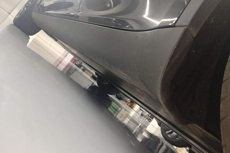 Used Tesla Model Y 2024 Rear-Wheel-Drive Version Left Side Sill