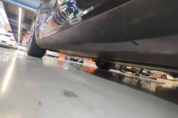 Used Tesla Model Y 2024 Rear-Wheel-Drive Version Left Side Sill