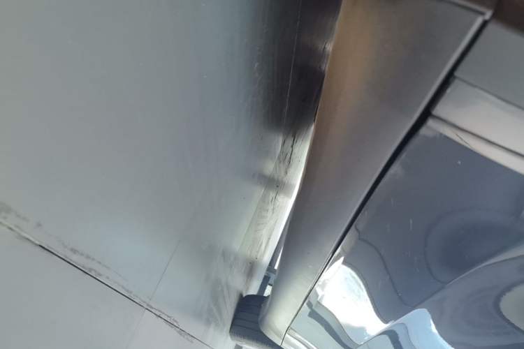 Used Tesla Model Y 2024 Rear-Wheel-Drive Version Left Side Sill
