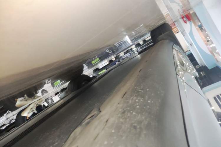 Used Tesla Model Y 2024 Rear-Wheel-Drive Version Left Side Sill
