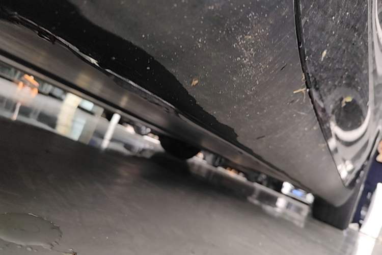 Used Tesla Model Y 2024 Rear-Wheel-Drive Version Left Side Sill