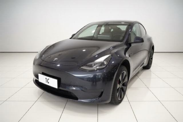 Tesla Model Y 2024 Rear-Wheel-Drive Version с пробегом