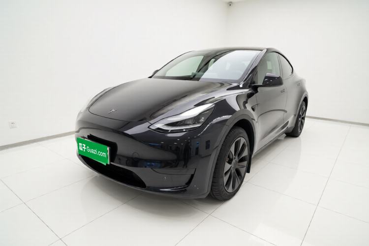 Tesla Model Y 2024 Rear-Wheel-Drive Version