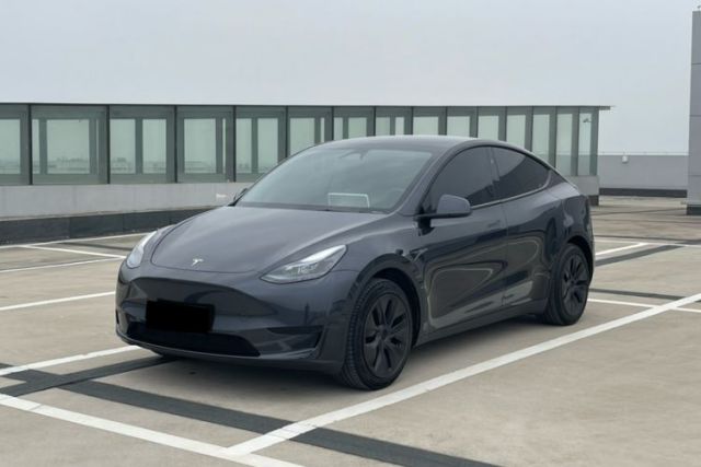 Used Tesla Model Y 2024 Rear-Wheel-Drive Version