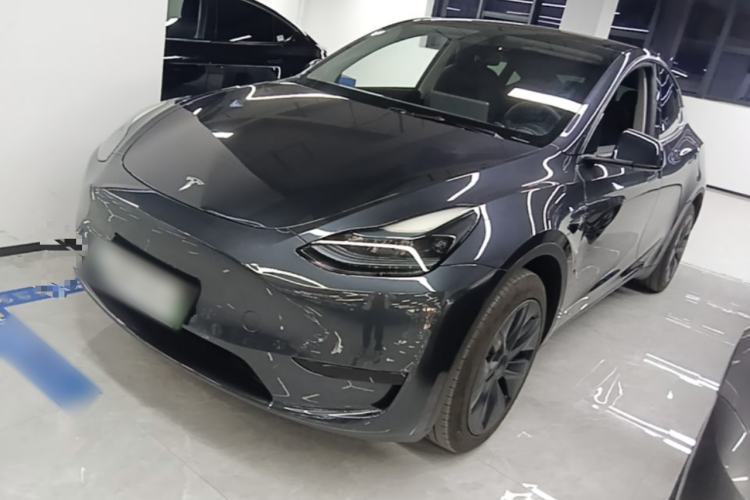 Tesla Model Y 2024 Rear-Wheel-Drive Version