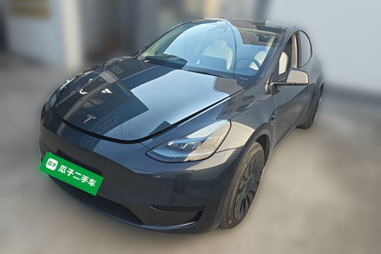 Tesla Model Y 2024 Rear-Wheel-Drive Version