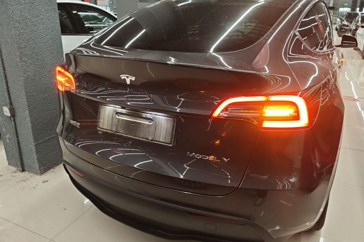 Used Tesla Model Y 2024 Rear-Wheel-Drive Version Rear