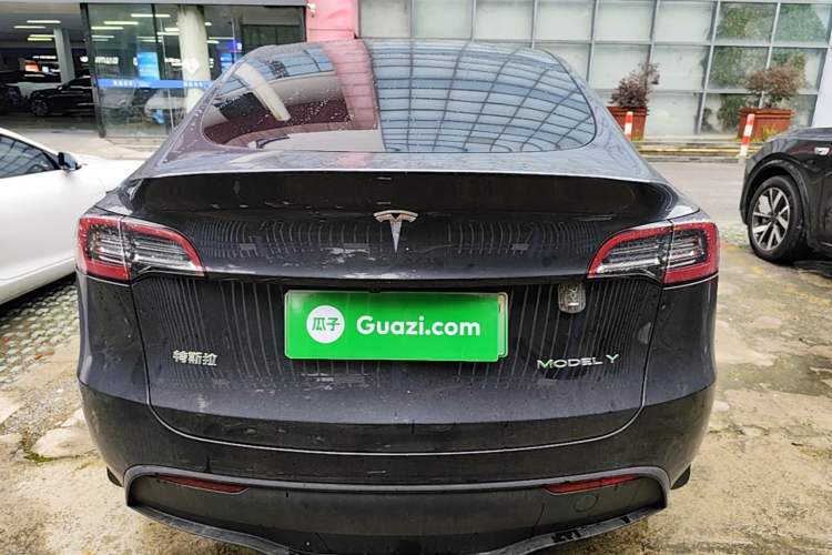 Used Tesla Model Y 2024 Rear-Wheel-Drive Version Rear