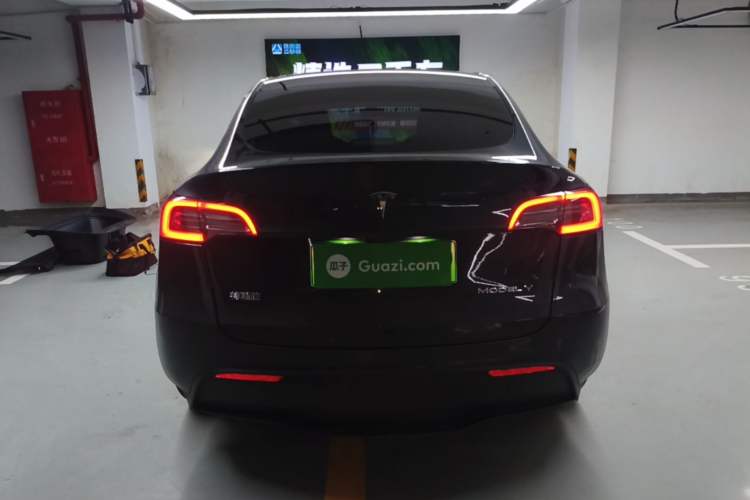 Used Tesla Model Y 2024 Long-Range All-Wheel-Drive Version Rear