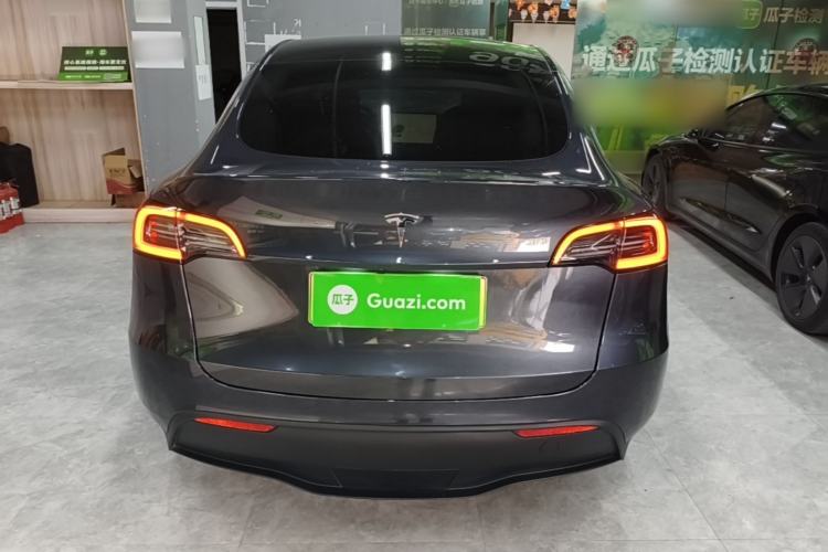 Used Tesla Model Y 2024 Long-Range All-Wheel-Drive Version Rear