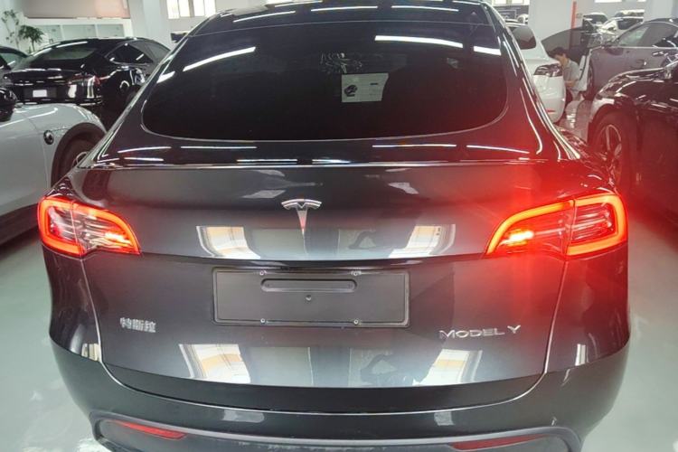 Used Tesla Model Y 2024 Rear-Wheel-Drive Version Rear