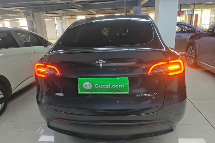 Used Tesla Model Y 2024 Rear-Wheel-Drive Version Rear