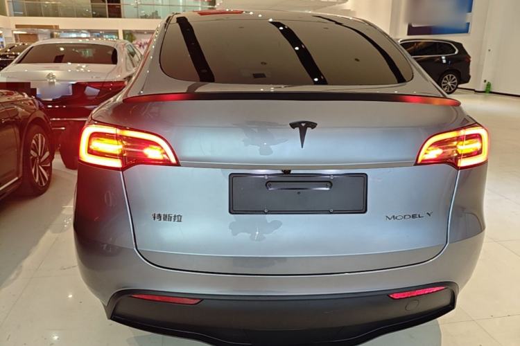 Used Tesla Model Y 2024 Rear-Wheel-Drive Version Rear