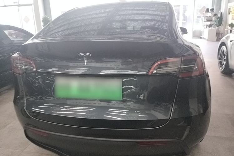 Used Tesla Model Y 2024 Long-Range All-Wheel-Drive Version Rear