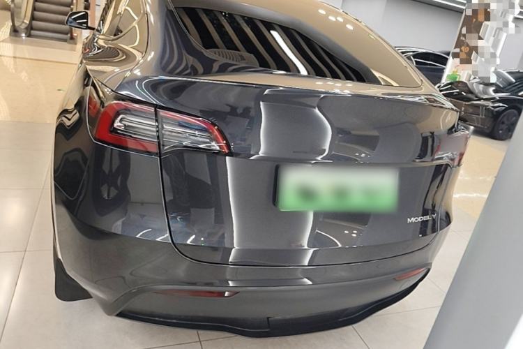 Used Tesla Model Y 2024 Long-Range All-Wheel-Drive Version Rear